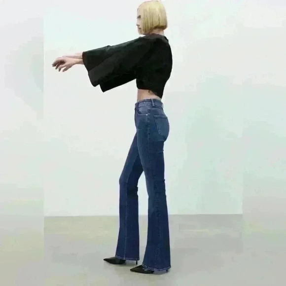 Zara  satin like front knot crop top , sz large - Picture 4 of 9